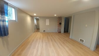 2107 S Ainsworth Ave in Tacoma, WA - Building Photo