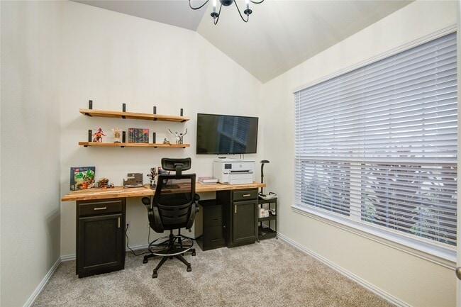 property at 5312 Latigo Ct