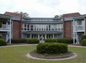 Woodcroft Apartments in Elizabethtown, NC - Building Photo