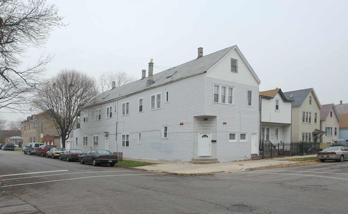 4958 S Hermitage Ave in Chicago, IL - Building Photo