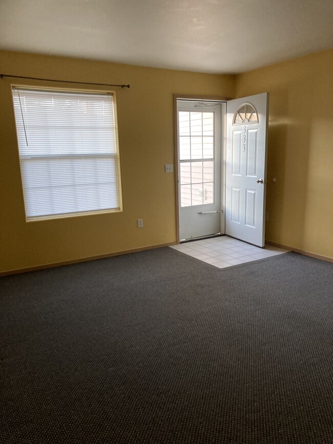 333 NW Parr Dr in Pullman, WA - Building Photo - Building Photo