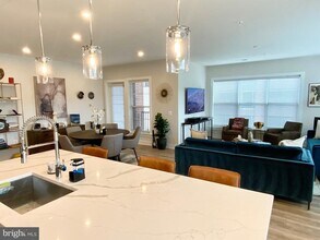 106 St Ives Pl in Oxon Hill, MD - Building Photo - Building Photo