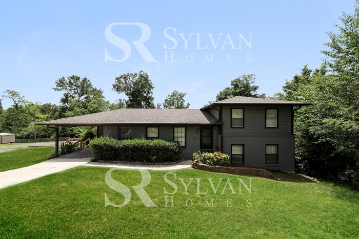 201 24th Ave NW in Center Point, AL - Building Photo