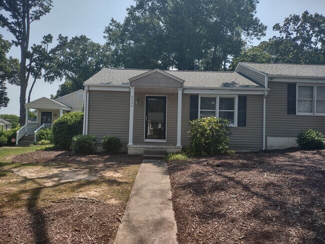 2304 Bernard St in Raleigh, NC - Building Photo - Building Photo