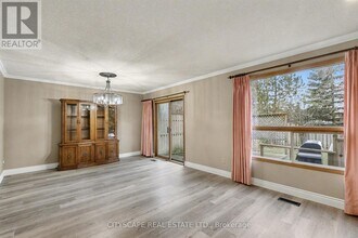 575 Springbank Ave in Woodstock, ON - Building Photo - Building Photo