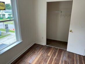 36 Mitchell St, Unit B in Norwich, NY - Building Photo - Building Photo