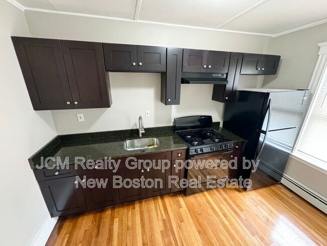 23 Mall St in Lynn, MA - Building Photo - Building Photo