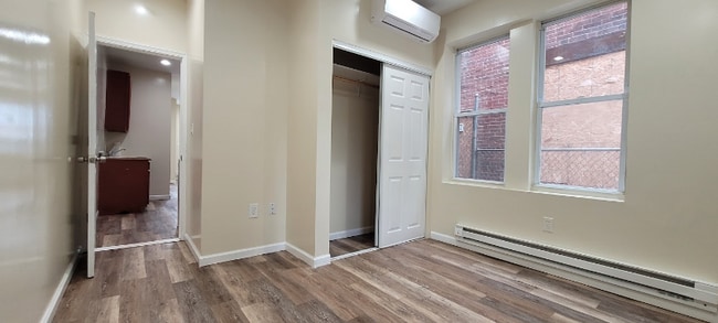 4835 N 15th St in Philadelphia, PA - Building Photo - Building Photo