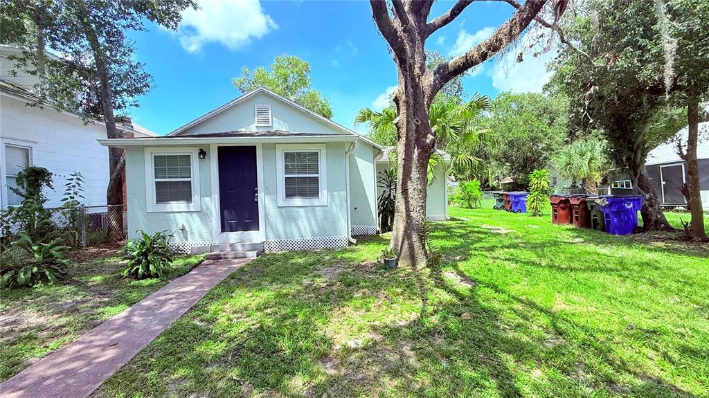 1412 New York Ave in St. Cloud, FL - Building Photo