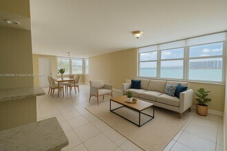 2016 Bay Dr in Miami Beach, FL - Building Photo - Building Photo