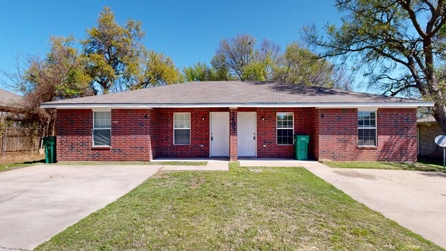 1403 Hopi Trail in Harker Heights, TX - Building Photo - Building Photo