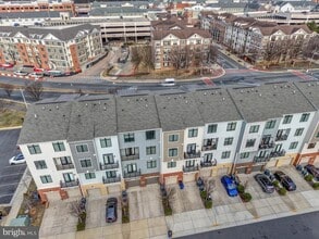 1010 Ribbon Limestone Terrace SE in Leesburg, VA - Building Photo - Building Photo