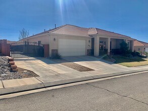 2689 W 390 N in Hurricane, UT - Building Photo - Building Photo