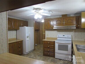 261 Wing Dr in Statesville, NC - Building Photo - Building Photo