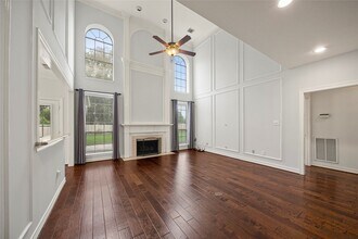 4907 Manchester Ct in Sugar Land, TX - Building Photo - Building Photo