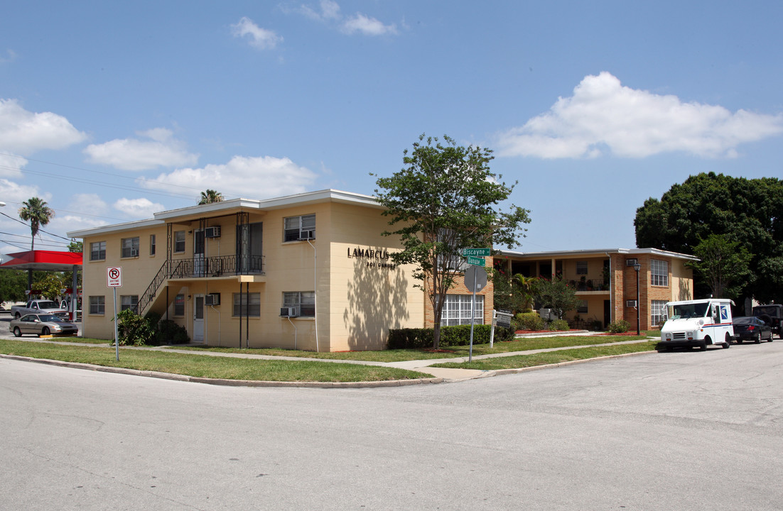 301 Danube Ave in Tampa, FL - Building Photo