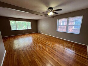 1104 Ralph Ter in St. Louis, MO - Building Photo - Building Photo