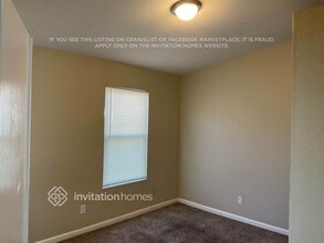 4034 E Covina St in Mesa, AZ - Foto de edificio - Building Photo