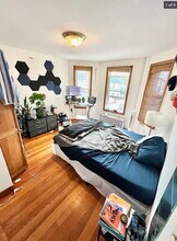 45 Litchfield St, Unit 2 in Boston, MA - Building Photo - Building Photo