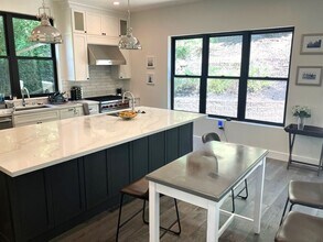 6 Linda Vista in Orinda, CA - Building Photo - Building Photo