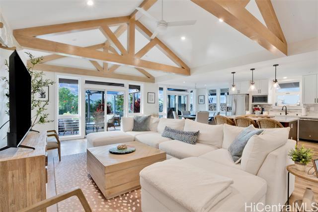 1120 Kamahele St in Kailua, HI - Building Photo
