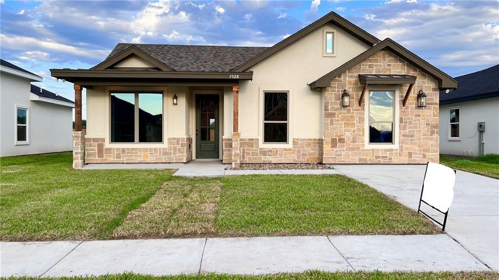 1928 Black Hills St in San Juan, TX - Building Photo