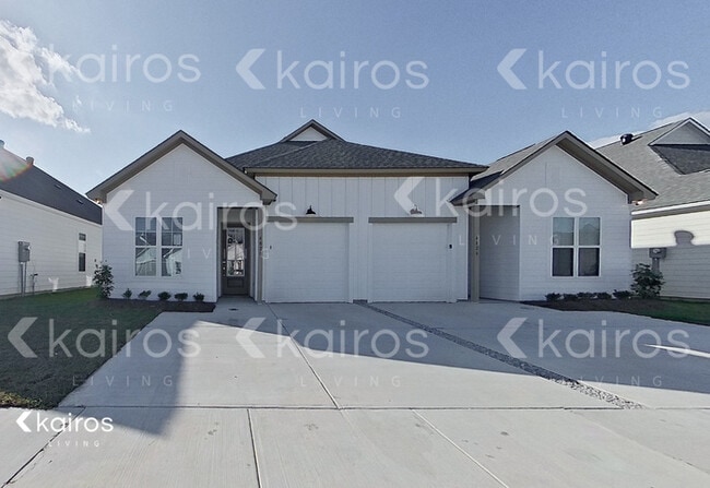 property at 4828 W Dacha Ln