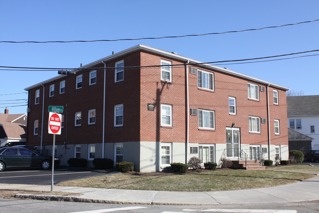 Mass Ave 333-Allen Street Apartments in Arlington, MA - Building Photo