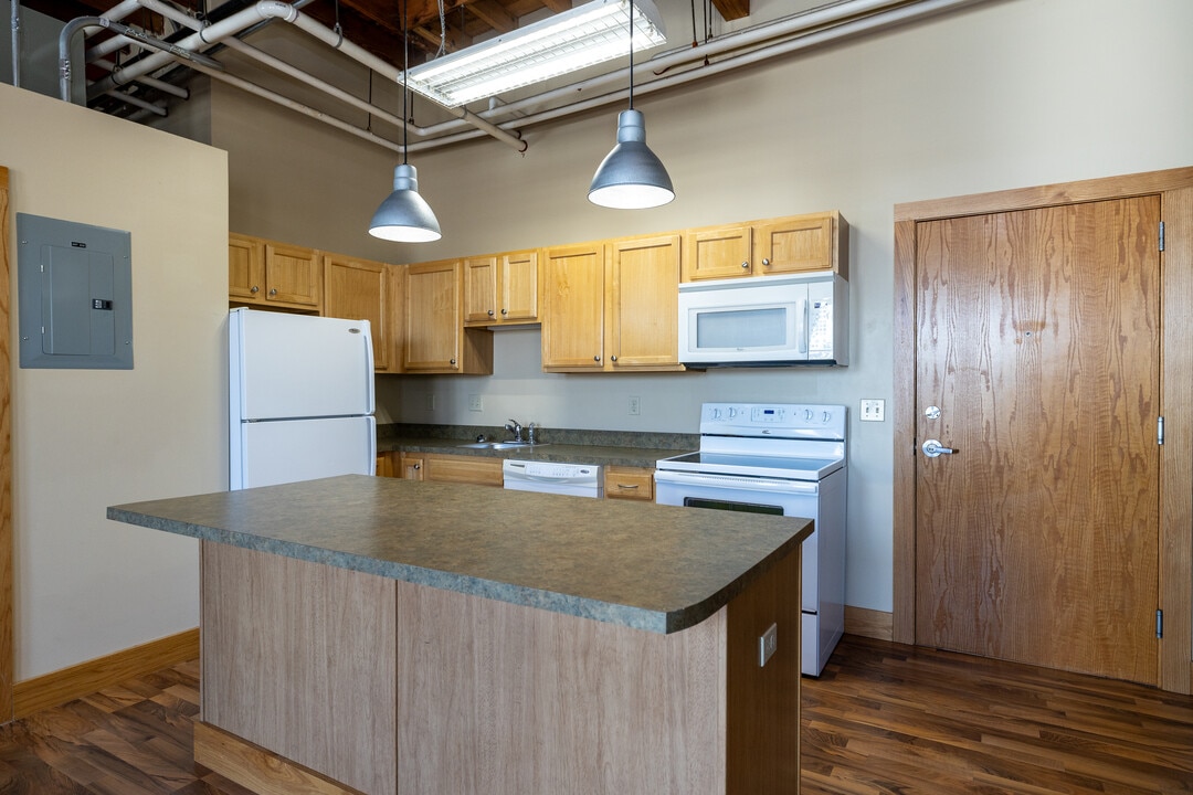 Kassenborg Apartments in Moorhead, MN - Foto de edificio