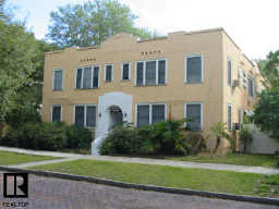 Tropical Garden in St. Petersburg, FL - Building Photo