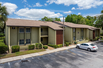 Escondido Condominiums in Altamonte Springs, FL - Building Photo - Building Photo