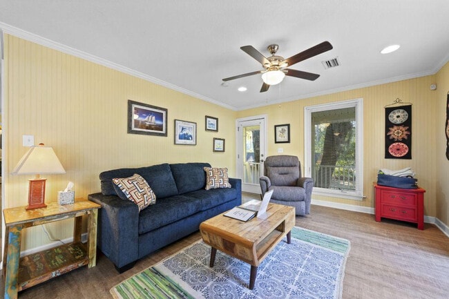 1748 Malone Ln in Gulf Shores, AL - Building Photo - Building Photo