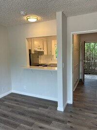 7107 Etiwanda Ave - 6