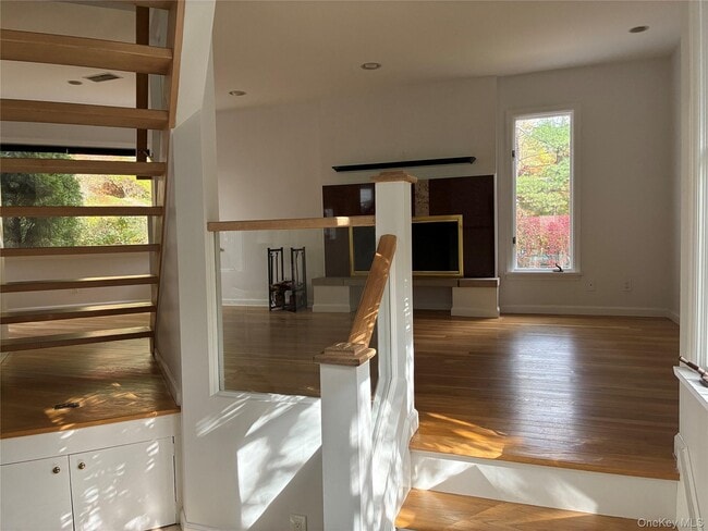 7 Valley View Rd in Chappaqua, NY - Building Photo - Building Photo