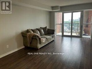 60-1260 Heintzman St in Toronto, ON - Building Photo - Building Photo