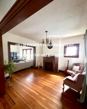 4013 Holly St in Kansas City, MO - Building Photo - Building Photo