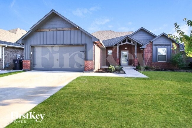 9212 NW 91st St in Yukon, OK - Foto de edificio - Building Photo