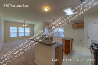 220 Valona Loop in Round Rock, TX - Building Photo - Building Photo