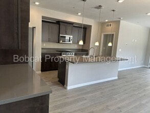 860 Furlong Dr in Minden, NV - Building Photo - Building Photo