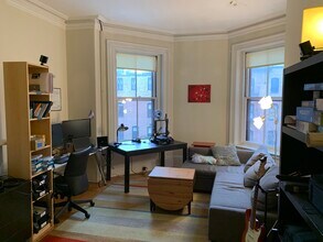 249 Commonwealth Ave in Boston, MA - Foto de edificio - Building Photo