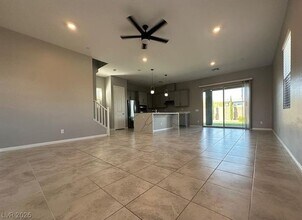 12396 Oregon Cherry Ave in Las Vegas, NV - Building Photo - Building Photo