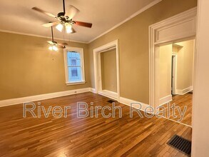 909 N 6th St in Springfield, IL - Building Photo - Building Photo