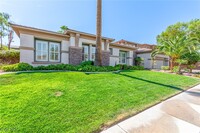 1733 Cypress Manor Dr in Henderson, NV - Foto de edificio - Building Photo