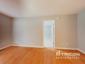 213 Martins COurt in Villa Rica, GA - Building Photo - Building Photo