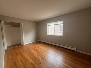 10378 Michael Todd Terrace in Glenview, IL - Building Photo - Building Photo