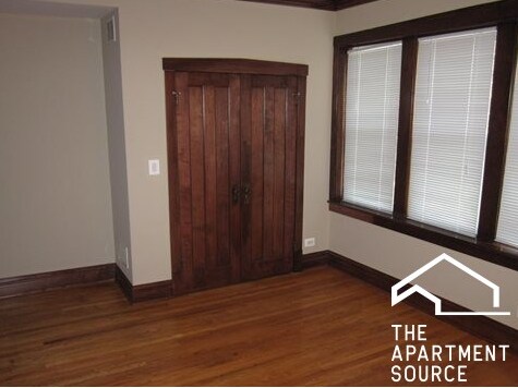 3515 W Argyle St, Unit 3 in Chicago, IL - Foto de edificio - Building Photo