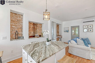 27 Swallow St in Boston, MA - Building Photo - Building Photo