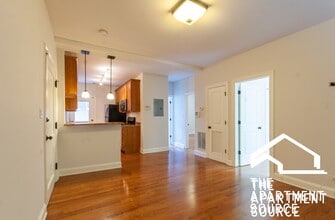 3433 N Lakewood Ave, Unit 2 in Chicago, IL - Foto de edificio - Building Photo