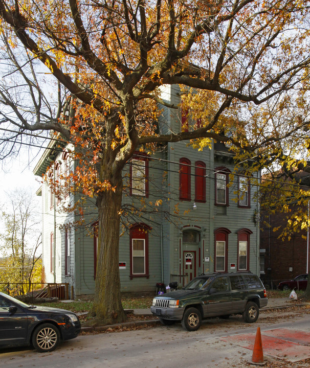 5402 Broad St in Pittsburgh, PA - Building Photo