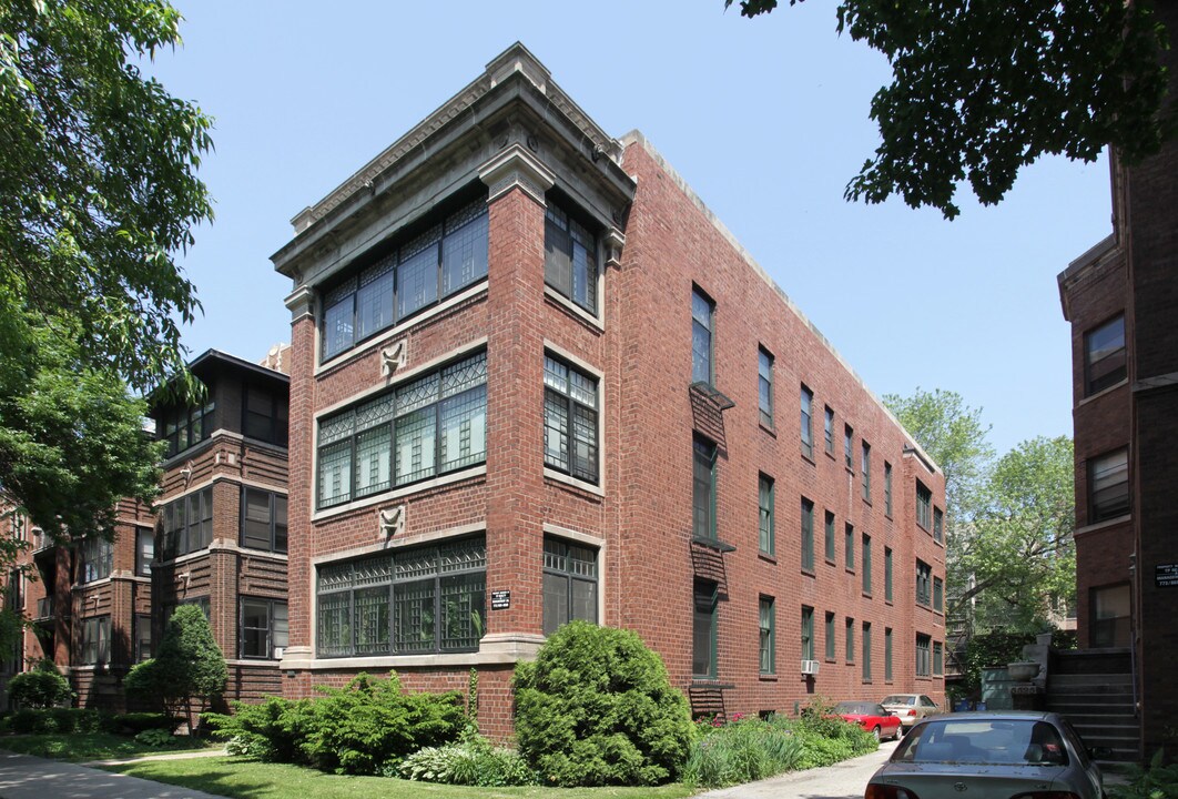 5519 S Hyde Park Blvd in Chicago, IL - Building Photo